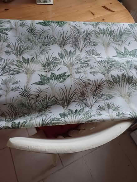 Photo of free Roller blind, no brackets included (Bradley, HD2) #2