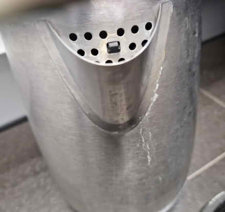 Photo of free Kettle (Kingston upon Thames, KT3) #3