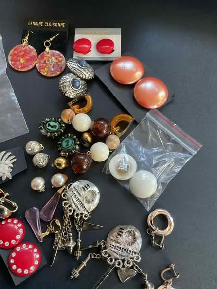 Photo of free Earrings, beads etc (RG30 Tilehurst) #2