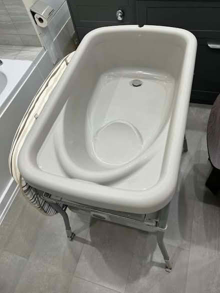 Photo of free Chicco bath and changing table (Royston SG8) #3