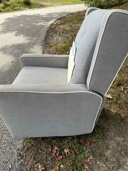 Photo of free Recliner (Saunderstown) #4