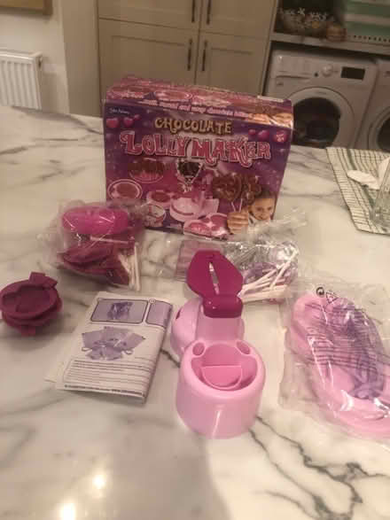 Photo of free Chocolate maker and lip balm kit (BR3) #1