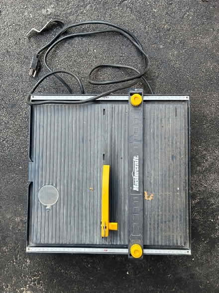Photo of free Tile cutter (Bronte area) #1