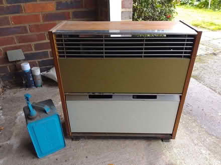 Photo of free Large Valor paraffin heater with can (Knaphill GU21) #1