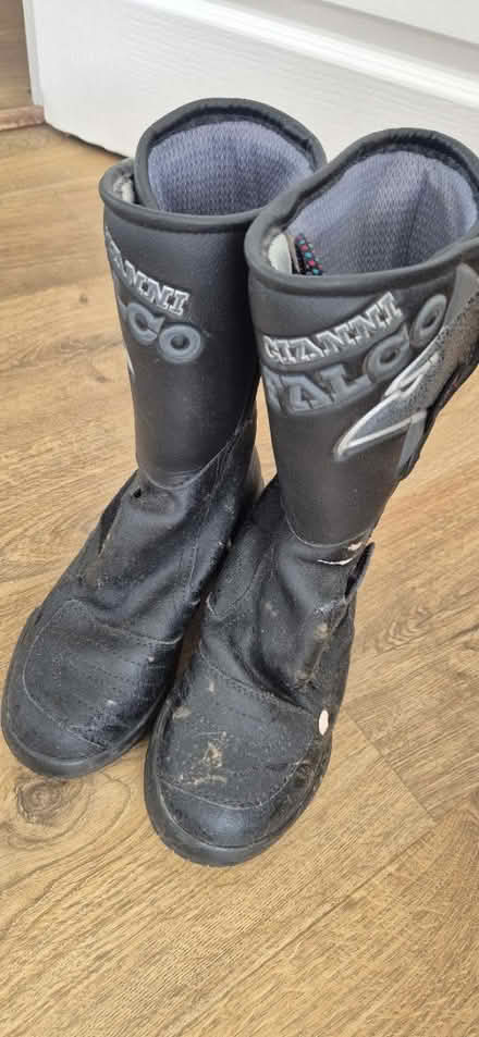 Photo of free Childrens biking boots (GL51) #3