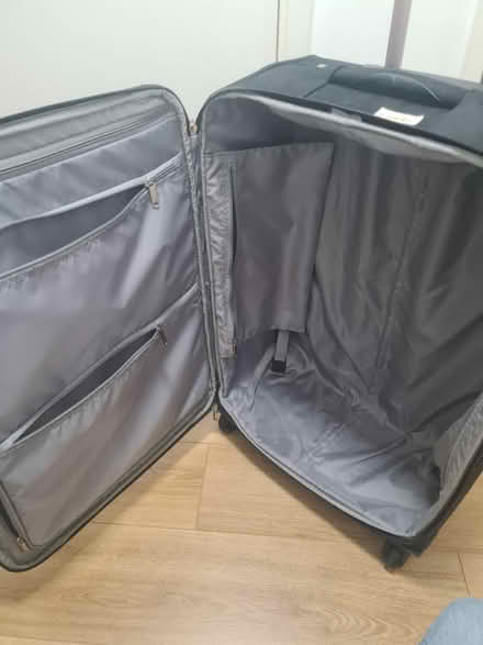 Photo of free Check-in suitcase (N42JP) #4