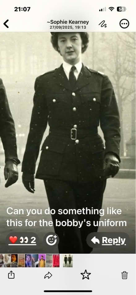 Photo of Silver buttons (Upton CH2) #1