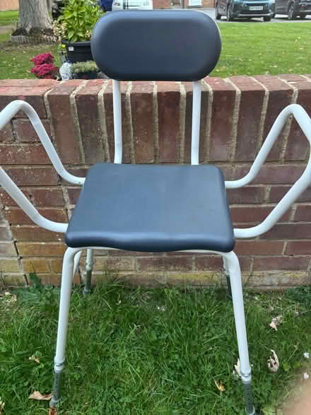 Photo of free Perching Stool (Abingdon) #1