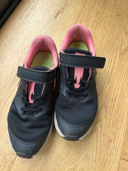 Photo of free Nike sport shoes size UK 1 (Chessingon KT9) #1