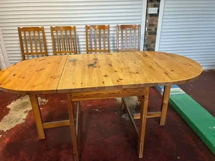 Photo of free Table and 4 chairs (Hemel Hempstead) #1