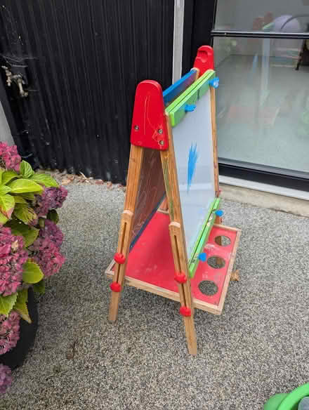 Photo of free Childrens Painting Eisle - Hape (Drumcondra) #2