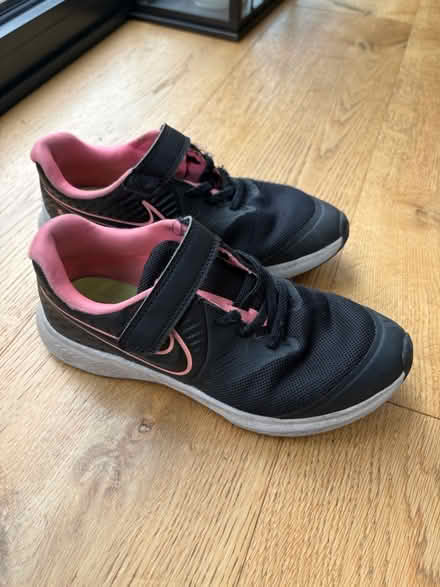 Photo of free Nike sport shoes size UK 1 (Chessingon KT9) #2