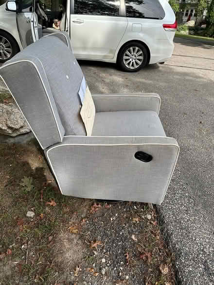 Photo of free Recliner (Saunderstown) #2