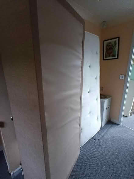Photo of free 2.6ft Single Divan bed no Headboard (Leeds LS18) #3