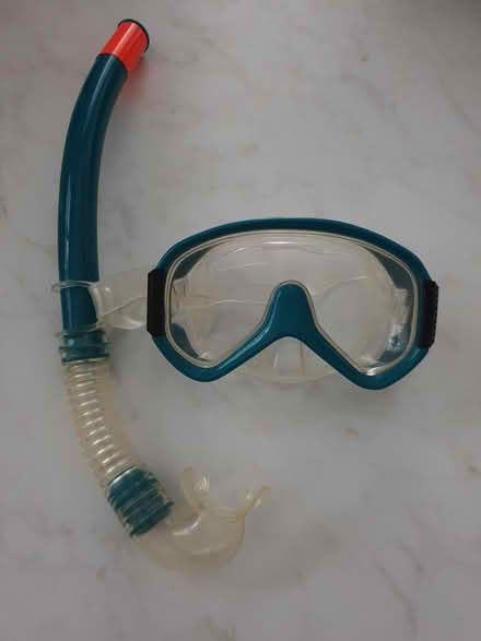 Photo of free Facemask & snorkel -HOLIDAY? (ME16 - Allington) #1