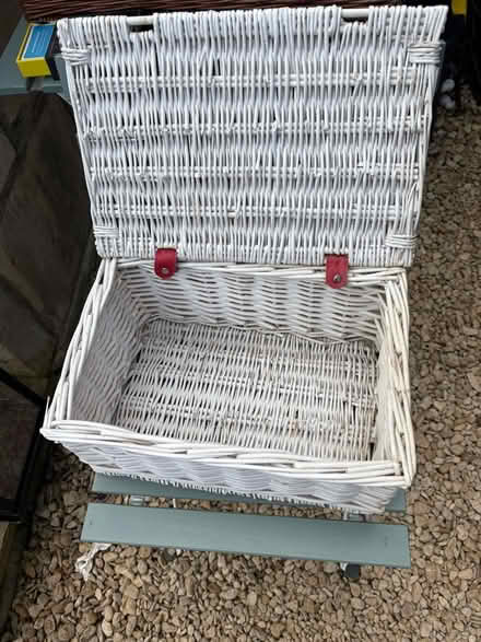 Photo of free Small White hamper (Oldfield Park) #1