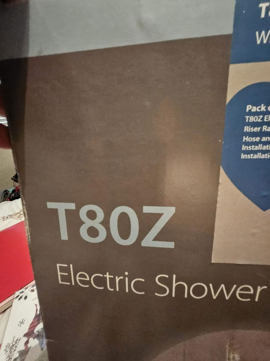 Free: Part shower (Ashton in Makerfield WN4) - Wigan Freegle