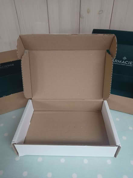 Photo of free 4 Boxes & 2 Tubes for posting or gifts. All with lids (Risinghurst OX3) #3
