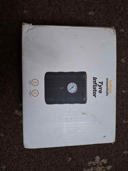 Photo of free Halfords Tyre Inflator (Kings Heath B14) #3