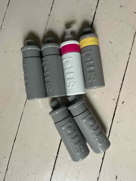 Photo of free smoll cleaning bottles (SE4) #1