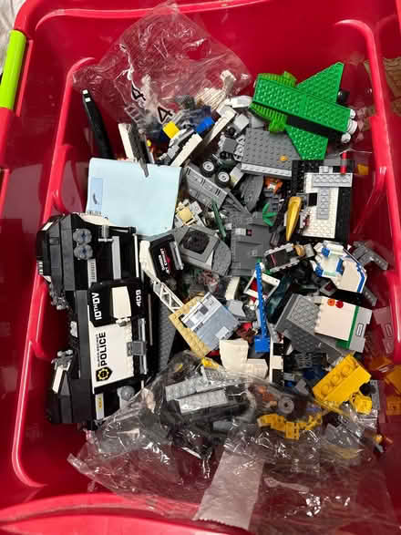 Photo of free Random Lego pieces (Surrey Quays SE16) #1