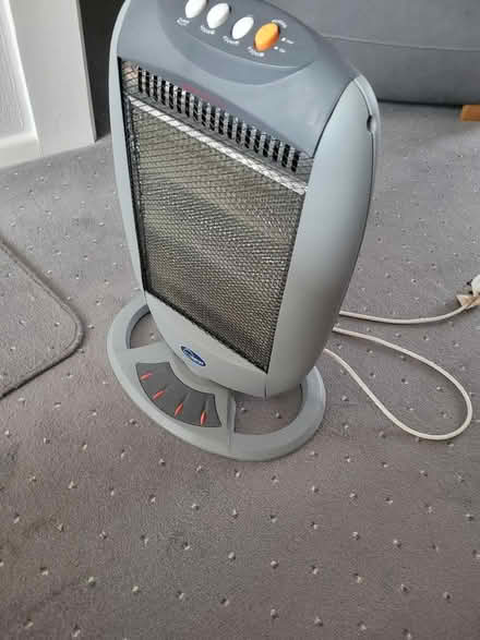 Photo of free Halogen heater (Fareham PO15) #2