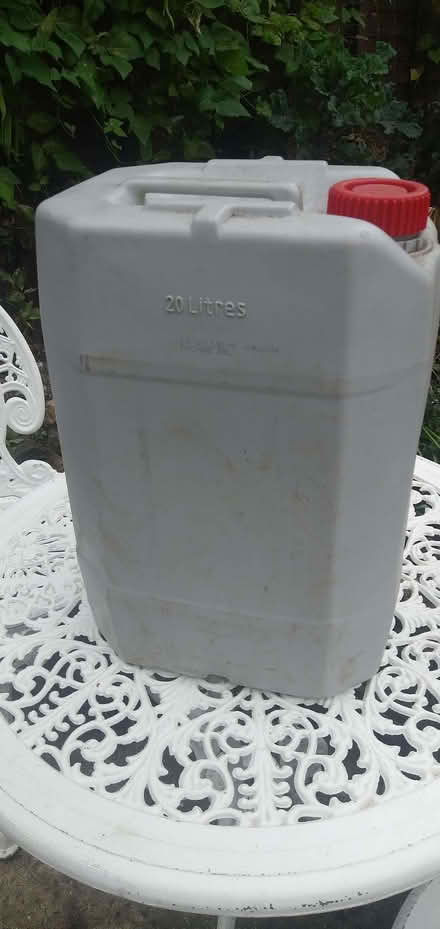 Photo of free Paraffin container (GU14) #1