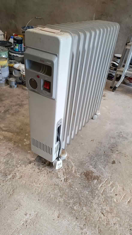 Photo of free Oil column heater (radiator) (New Marston OX3) #1