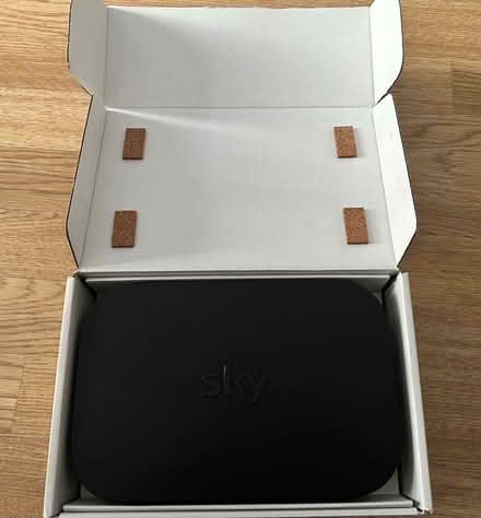 Photo of free SKY Q HUB Wireless Router (Ickenham) #4