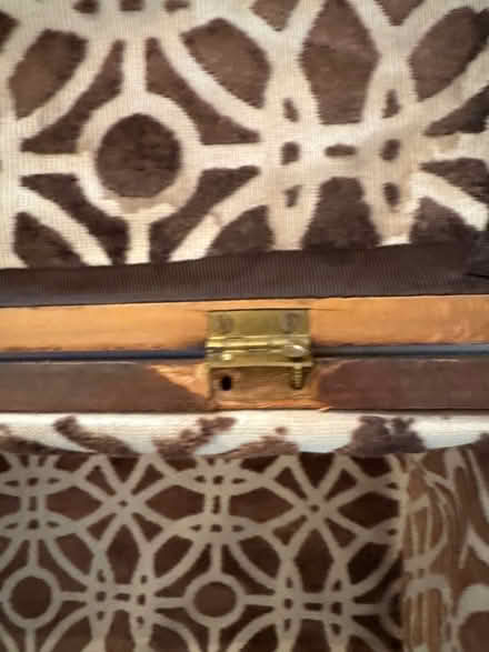 Photo of free Wooden box (Wheathampstead AL4) #3