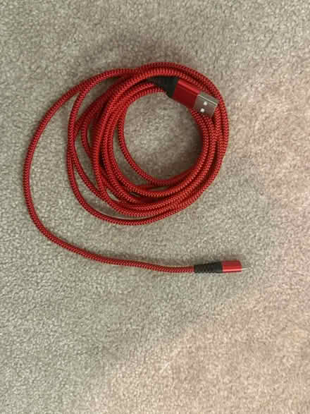 Photo of free 2metre apple lightning cable (Kilburn) #1