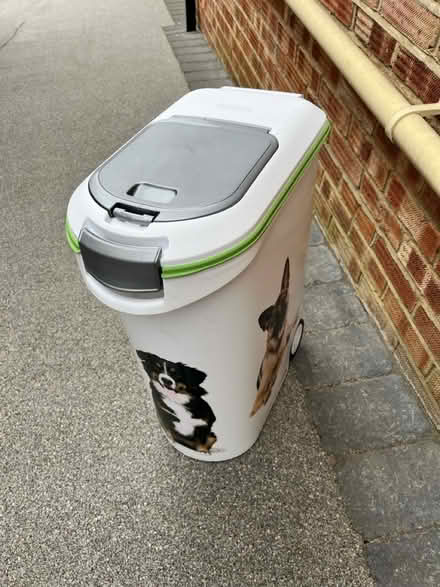 Photo of free Dog food bin (Brighton BN2 6) #1