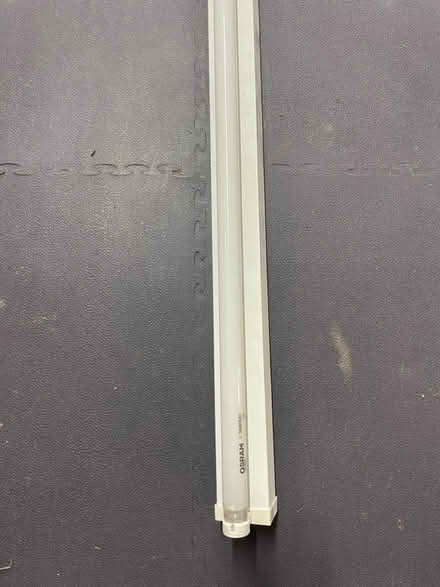 Photo of free Tube light 5ft (Horsham) #2