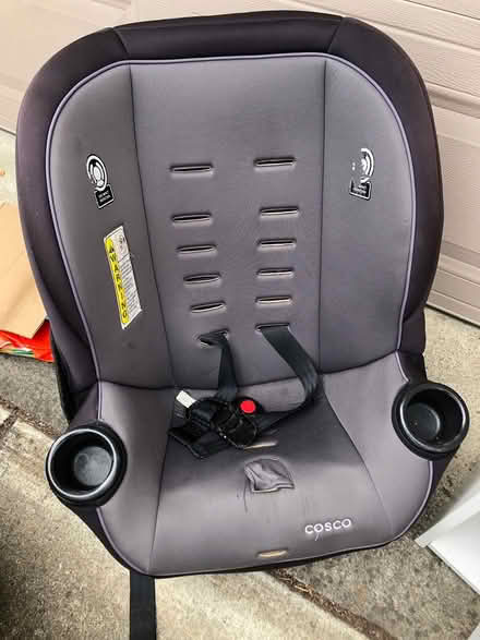 Photo of free Baby car seat (West San Jose by Lynbrook High) #1