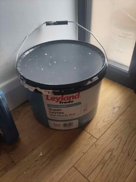 Photo of free Fresh plaster paint (large 10 litre pot) (Cowcliffe HD2) #1