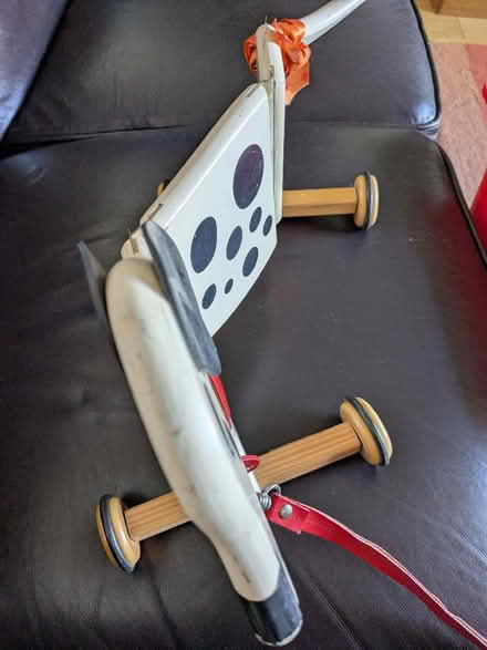 Photo of free Wooden pull along dog (Knowle BS4) #2