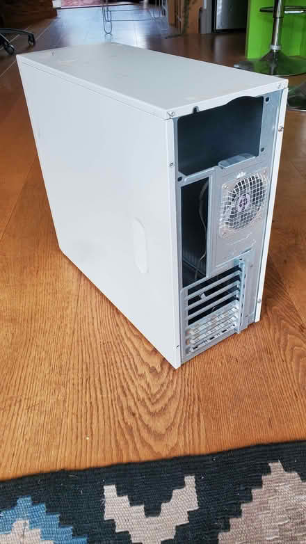 Photo of free PC Case (Cowick Ward EX2) #2