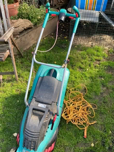 Photo of free Bosch electric lawnmower (Lightpill GL5) #2