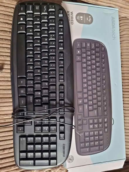 Photo of free Wired keyboard, USB, (Oxton Village CH42) #1