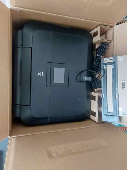 Photo of free Canon Pixma MG8200 - not working (Northfields W5) #1