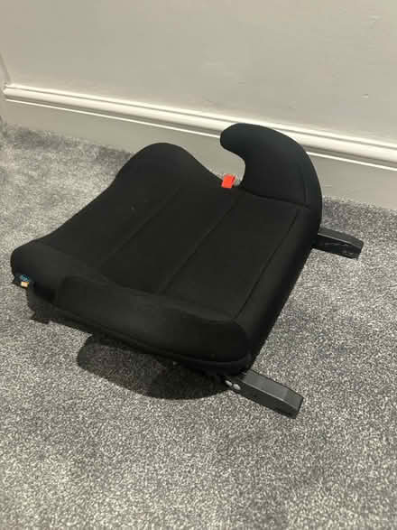 Photo of free Child Booster Seat with Isofix (GU15) #2