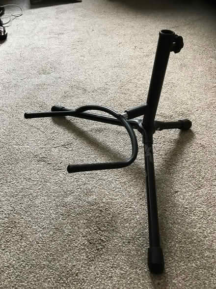 Photo of free Guitar Stand (Eaglesham, G76) #1