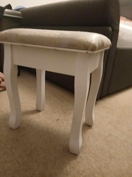 Photo of free Dressing table (whyteleafe CR3) #3