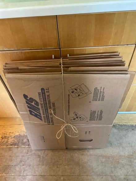 Photo of free boxes w/lids (takoma Park, MD) #2