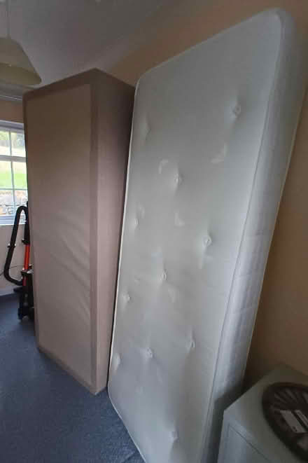 Photo of free 2.6ft Single Divan bed no Headboard (Leeds LS18) #1