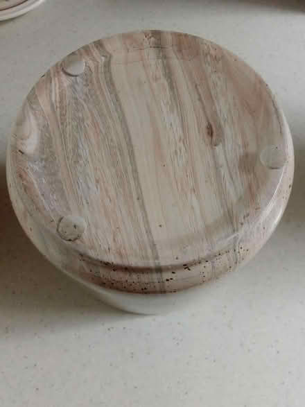 Photo of free Medium plant pot holder (Tonbridge) #3