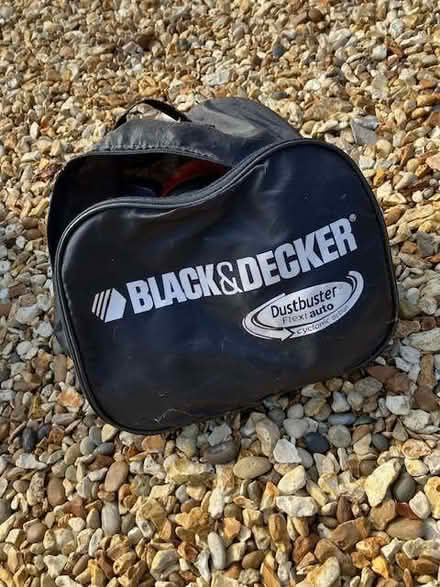 Photo of free Small car vacuum (West Oxfordshire OX28) #1