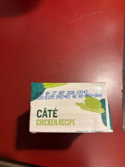 Photo of free Cat food (Melrose) #1