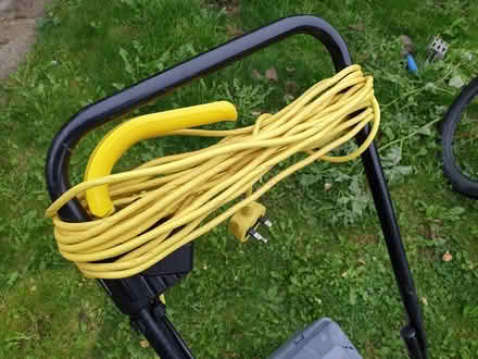 Photo of free Electric lawnmower (Ickleford. SG5) #1