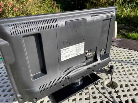 Photo of free Monitor (Wigmore HR6) #4